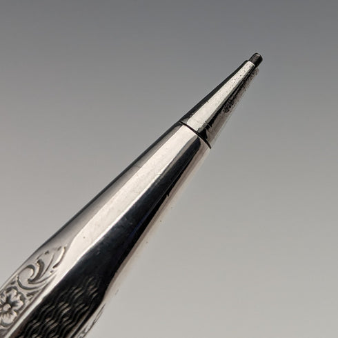 20 世紀初古董花卉雕刻 835 銀自動鉛筆