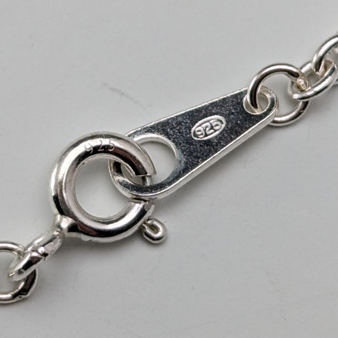 英国ヴィンテージ ハリネズミ型チャームペンダント & 純銀製ネックレス