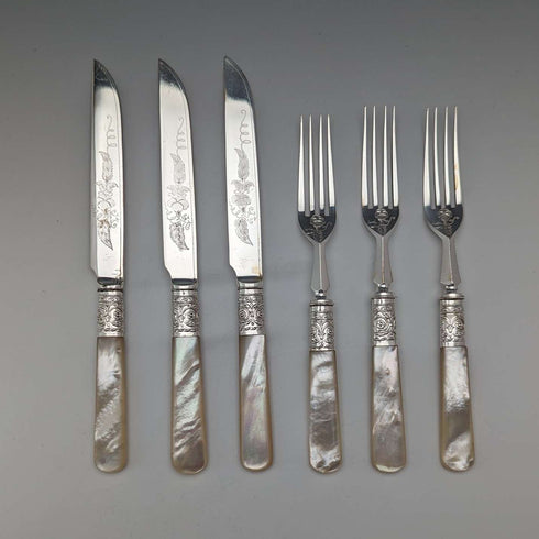 约1898年 英国古董 白蝶贝手柄甜点餐具12套(带木盒)