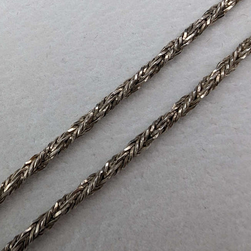 Colgante relicario de plata de ley vintage y cadena de plata de ley