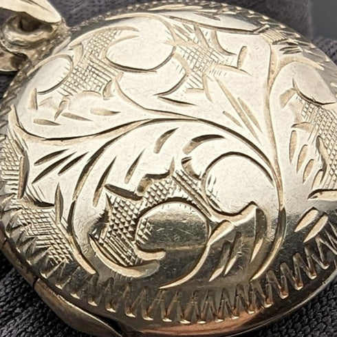 ヴィンテージ 純銀製ロケットペンダント & 純銀ネックレス