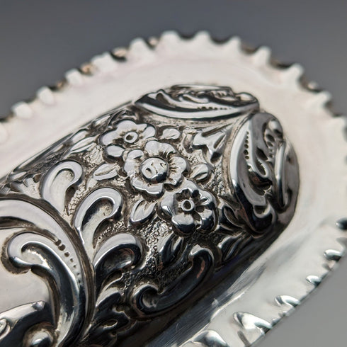 1901 年英國古董純銀盒 101 克 Mappin 和 Webb