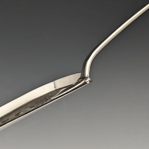 1868年 英国アンティーク シルバープレート製 クラムキャッチャー Elkington