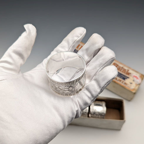 英国ヴィンテージ シルバープレート製 ナプキンリング 6個セット 紙箱入り