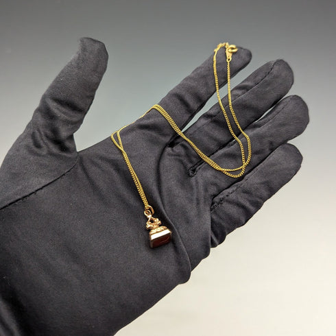 20 世紀初英國古董 9 克拉黃金與紅石項鍊