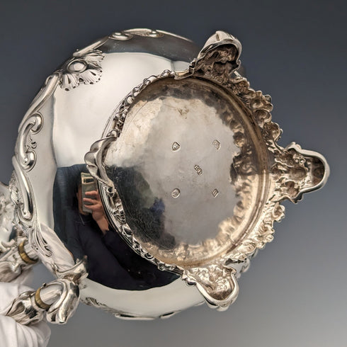 1868 年英國古董純銀茶壺 815 克羅伯特哈珀