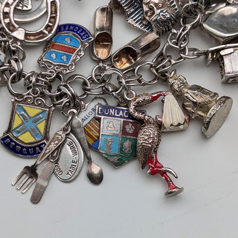 1970年代 英国ヴィンテージ 純銀製 チャームブレスレット 89g