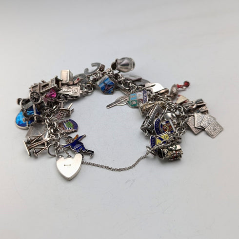 1970年代 英国ヴィンテージ 純銀製 チャームブレスレット 89g