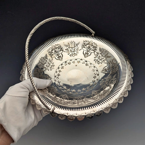 Circa 1900 British antique silver plate basket with movable handle Roberts & Belk