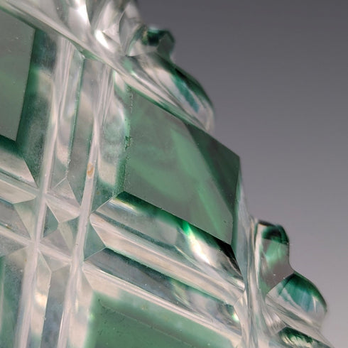 英國古董純銀蓋綠色切割玻璃便攜式香水瓶