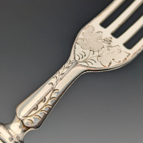 1890年頃 英国アンティーク 白蝶貝ハンドル デザートカトラリー5.5ペアセット 木箱入り