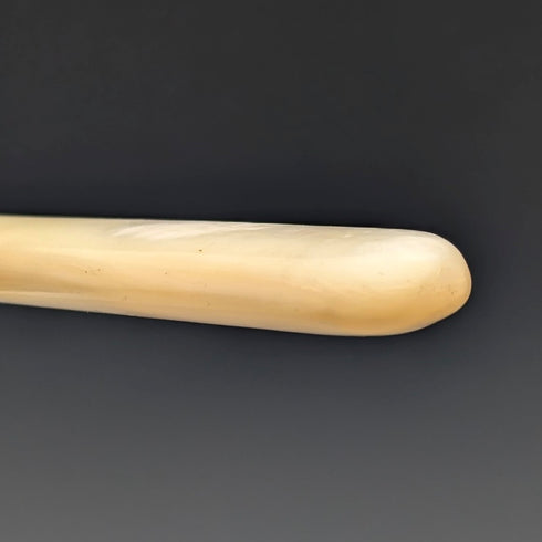 1877年 英国アンティーク 白蝶貝ハンドル 純銀ブレード フィッシュカトラリー 2ペア William Hutton & Sons