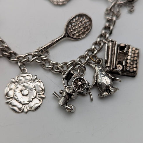 1957年 英国ヴィンテージ 純銀製 チャームブレスレット 47g W.J.S