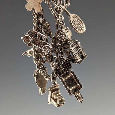 1957年 英国ヴィンテージ 純銀製 チャームブレスレット 47g W.J.S