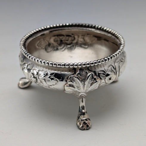 Set of 6 late 19th century British antique silver plate salt dishes