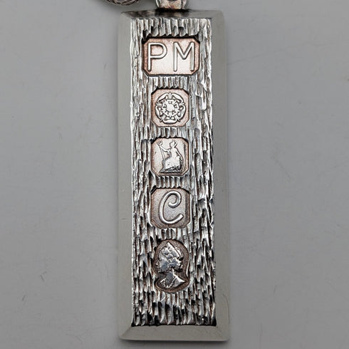 1977年 英国ブリタニアシルバー製インゴットペンダント 1トロイオンス 純銀ネックレス付