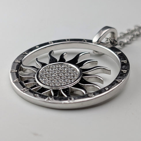 Vintage sterling silver pendant with sun design, 11.5g, with necklace