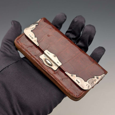 1907 年英國古董純銀裝飾小皮錢包零錢包靴子 Pure Drug Company