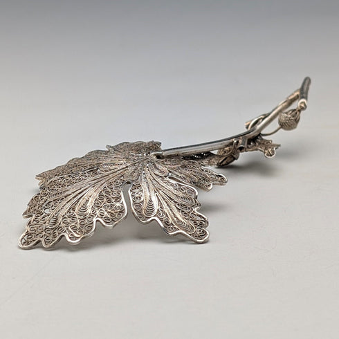 Antique sterling silver filigree leaf design tea caddy spoon