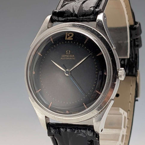 1945 Omega 2421/1 Men's Automatic Watch Cal28.10RA Black Dial 35mm Stainless Steel Case Good Working Condition