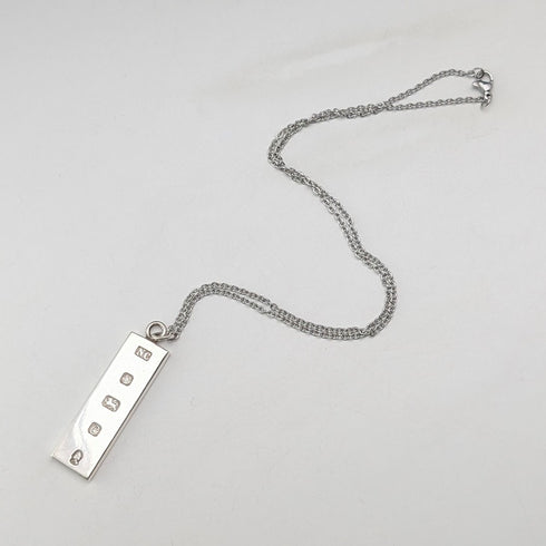 1977 British sterling silver jubilee ingot pendant 17g with necklace