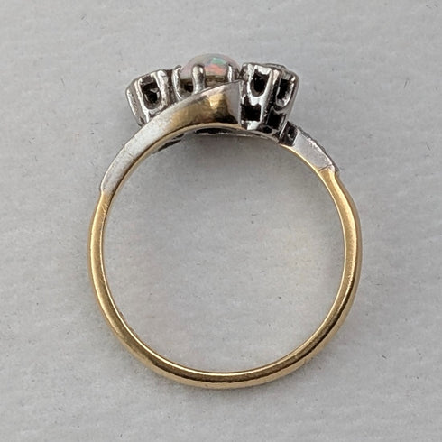 古董 K18 金戒指蛋白石和鑽石(8 號)戒指