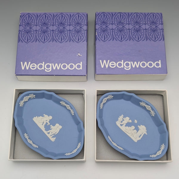 英國復古韋奇伍德碧玉瓷器一對淡藍色