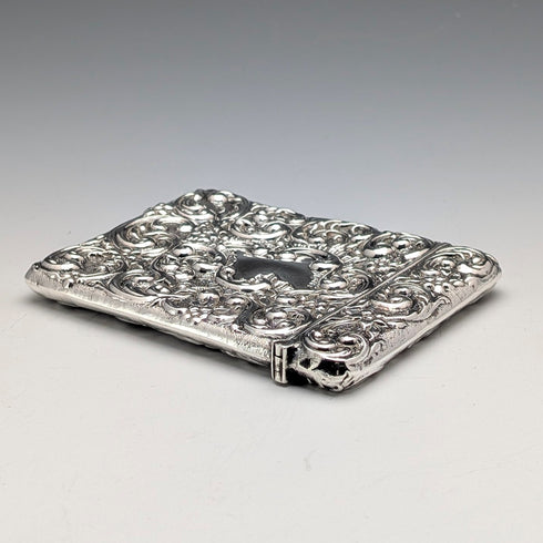 1902 年英國古董純銀浮雕裝飾卡盒 52 克 Henry Matthews