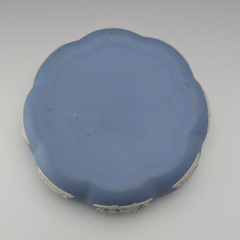 英国ヴィンテージ ウェッジウッド ジャスパーウェア製 丸型ボックス 小物入れ ペールブルー