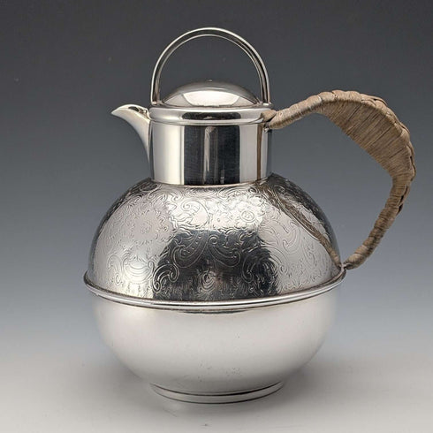 Vintage British silver plate 1.5 pint jersey jug