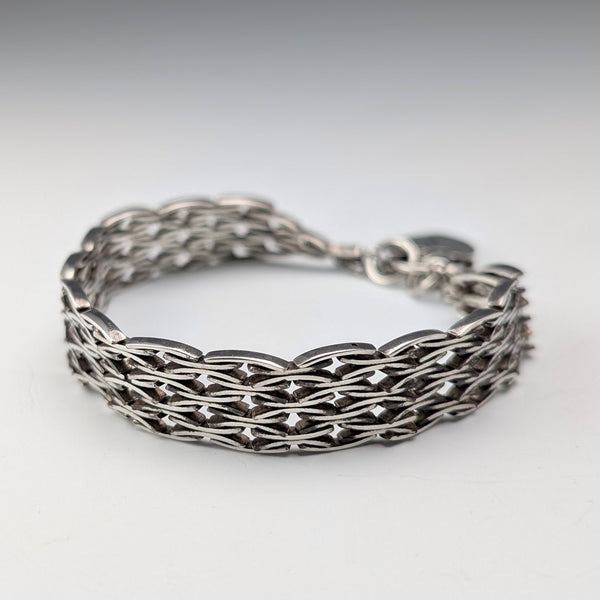 1976 British Vintage Sterling Silver Gate Style Bracelet 27g LC