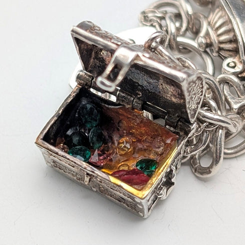 1979年 英国ヴィンテージ 純銀製 チャームブレスレット 33g