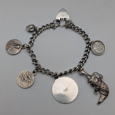 1970年頃 英国ヴィンテージ 純銀製 チャームブレスレット 40g