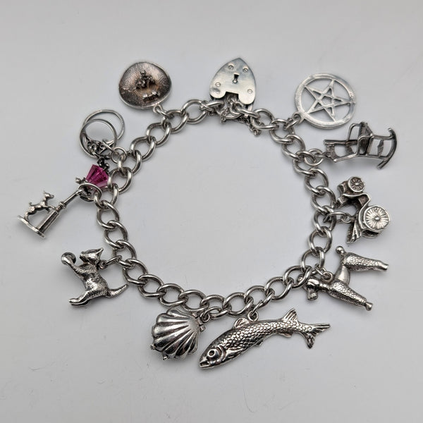 1971 British vintage sterling silver charm bracelet 42g