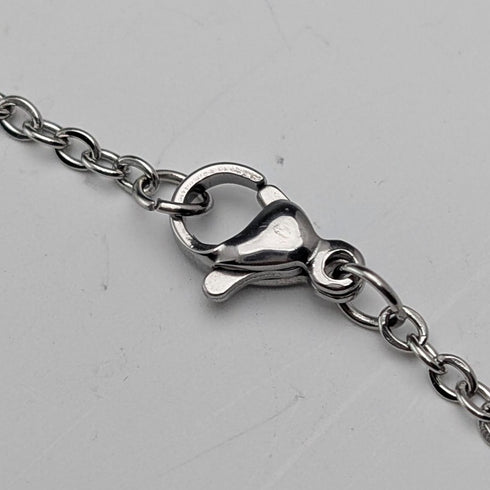 ヴィンテージ 純銀製 ハート型ロケットペンダント ネックレス付き