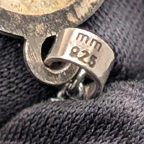 ヴィンテージ 純銀製 オーバル型ロケットペンダント ネックレス付き