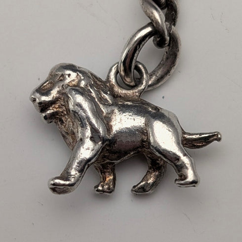 1900年頃 英国アンティーク 純銀製アルバートチェーン 42g 純銀ライオンパサントフォブ