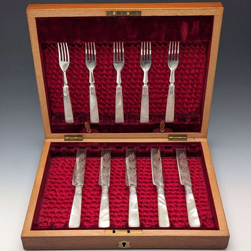 1881年頃 英国アンティーク 白蝶貝ハンドル デザートカトラリー5ペア 木箱入り LEE&WIGFULL
