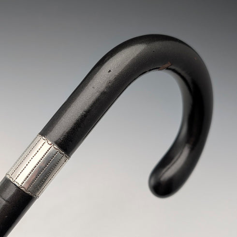 1927年 英国ヴィンテージ 黒軸 曲がりハンドル 純銀装飾 ステッキ 杖 88cm J Howell&Co