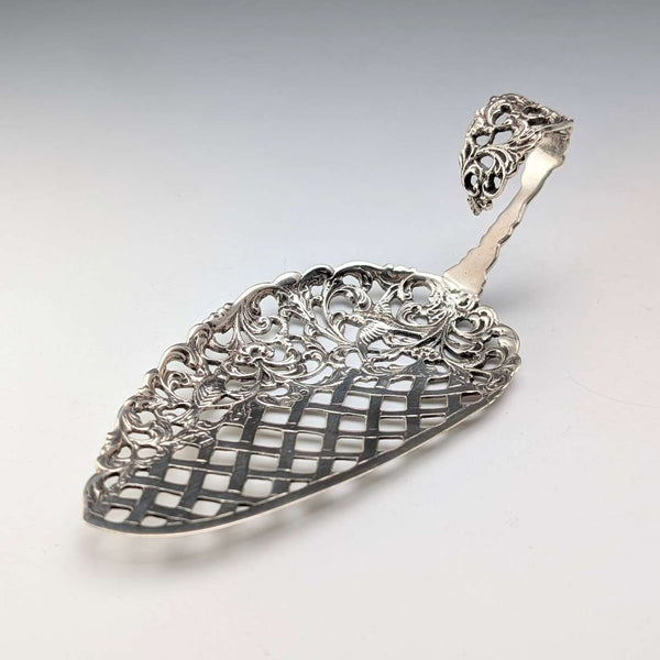 1922 Dutch antique 835 silver bird decoration slicer 43g W2V