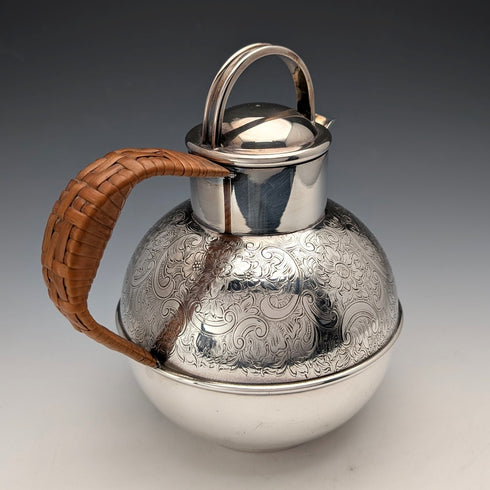 英国ヴィンテージ シルバープレート製 1.5パイントジャージージャグ