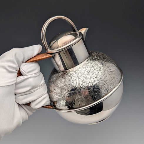 英国ヴィンテージ シルバープレート製 1.5パイントジャージージャグ