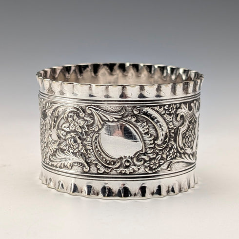 英国ヴィンテージ シルバープレート製 ナプキンリング 4個セット