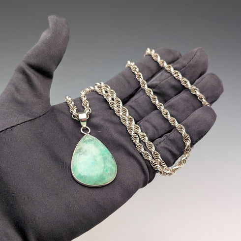 ヴィンテージ グリーンアマゾナイト&純銀 ペンダント 純銀ネックレス付き