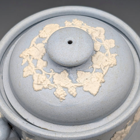 復古英國 Jasperware 咖啡壺(淡藍色)