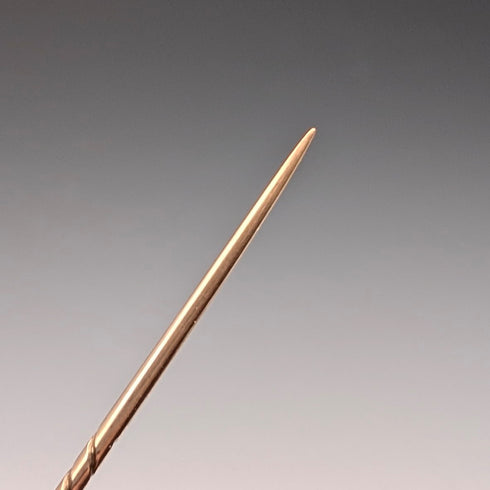 Antique British 15ct gold pin brooch in case