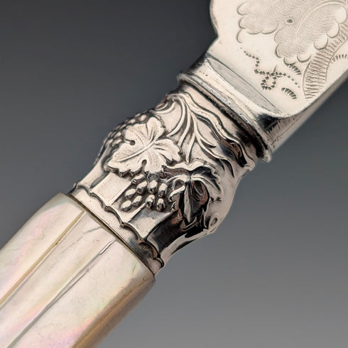 1875年頃 英国アンティーク 白蝶貝ハンドル デザートカトラリー6ペア トレー入