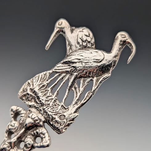 1904 年英國古董純銀大勺,帶有 Samuel Boyce 的浮雕裝飾