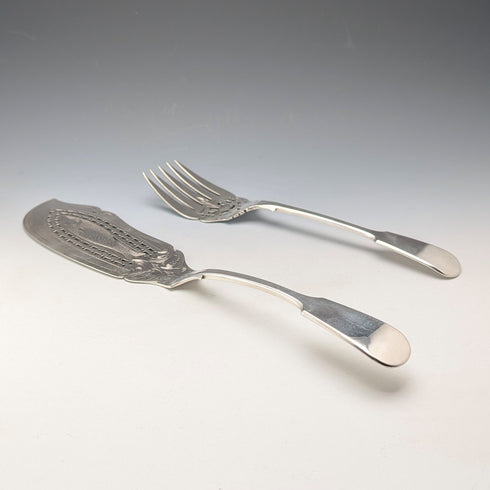 Antique British silver plate fish server pair, circa 1895, Mappin & Webb