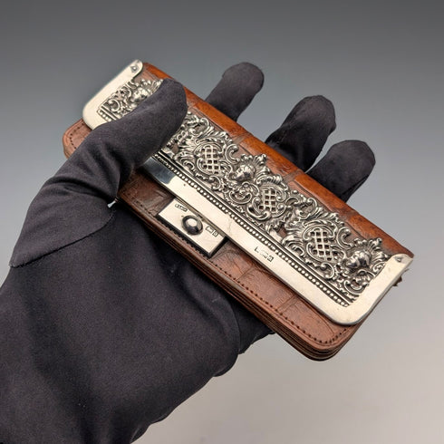 約 1900 年英國古董純銀裝飾小皮革皮夾,帶零錢包 Edward Langridge